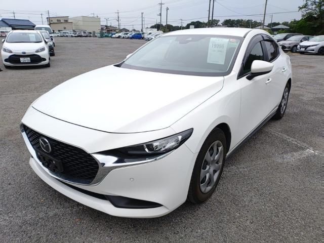 2021 Mazda 3 15C 6FAT - photo 1 2021 Mazda 3 15C 6FAT Sedan for sale, Japanese used car export - photo 1 of 9 | GULJI TRADERS