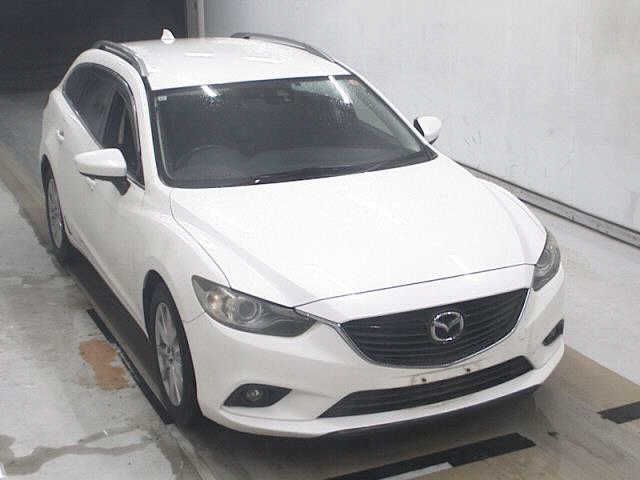 2013 Mazda Atenza Wagon XD - photo 1 2013 Mazda Atenza Wagon XD Van for sale, Japanese used car export - photo 1 of 2 | GULJI TRADERS
