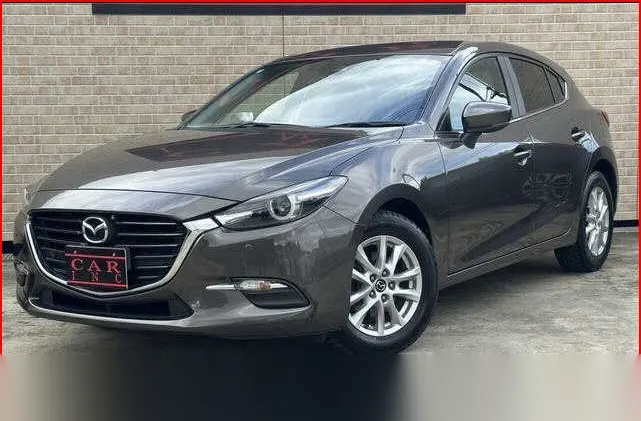 2018 Mazda Axela Sports Push Start 15 Xd Pro Active GRAY Sedan for sale, Japanese used car export - photo 1 of 21 | GULJI TRADERS