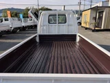 2006 Mazda Bongo Truck 2.0 DX Diesel Turbo Truck for sale, Japanese used car export - photo 4 of 55 | GULJI TRADERS