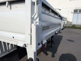 2006 Mazda Bongo Truck 2.0 DX Diesel Turbo Truck for sale, Japanese used car export - photo 18 of 55 | GULJI TRADERS