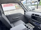 2018 Mazda Bongo Truck 1.8 DX Wide Truck for sale, Japanese used car export - photo 22 of 33 | GULJI TRADERS
