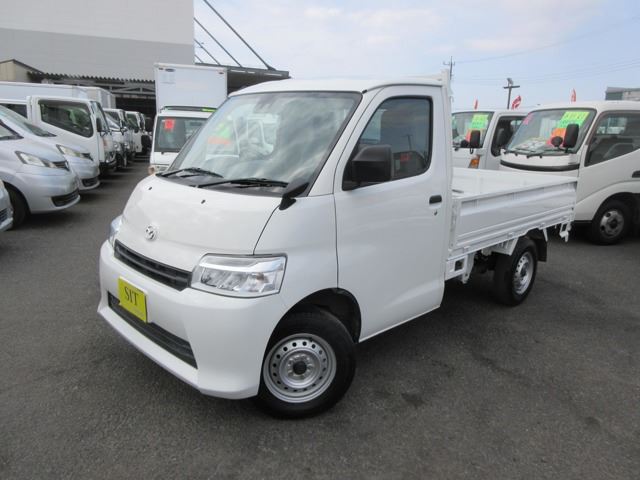 2022 Mazda Bongo Truck 1.5 DX - photo 1 2022 Mazda Bongo Truck 1.5 DX Truck for sale, Japanese used car export - photo 1 of 31 | GULJI TRADERS
