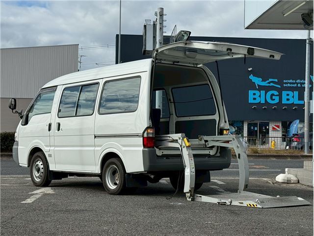 2004 Mazda Bongo VAN Van for sale, Japanese used car export - photo 1 of 78 | GULJI TRADERS