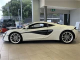 2017 McLaren 540C Base grade White Sedan for sale, Japanese used car export - photo 8 of 63 | GULJI TRADERS
