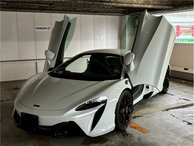 2023 McLaren Artura Base Sedan for sale, Japanese used car export | GULJI TRADERS