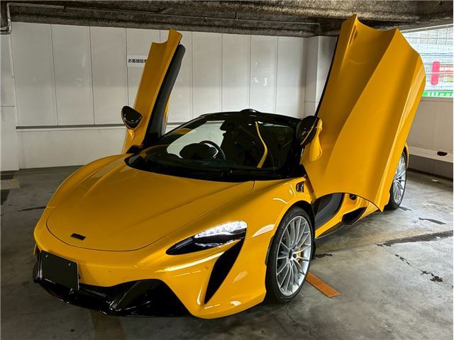 2026 McLaren Artura Spider Coupe for sale, Japanese used car export | GULJI TRADERS