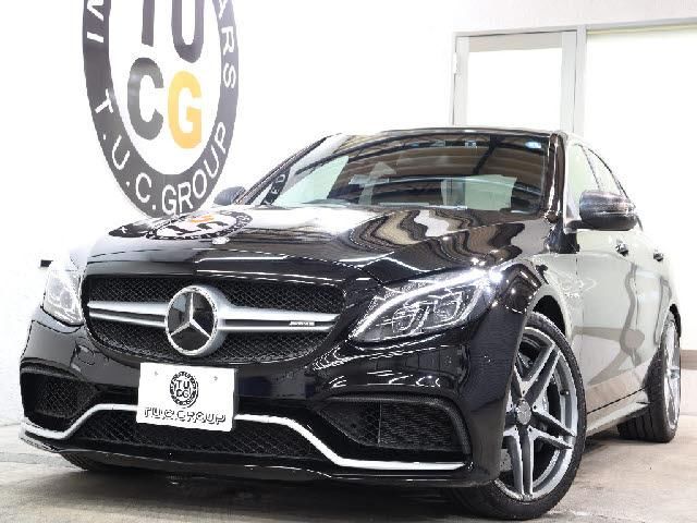 2015 Mercedes-AMG C-Class AMG C63 - photo 1 2015 Mercedes-AMG C-Class AMG C63 Sedan for sale, Japanese used car export - photo 1 of 9 | GULJI TRADERS
