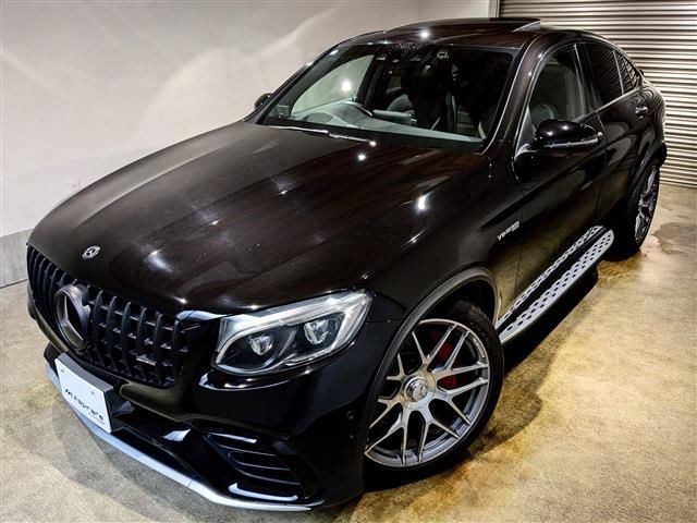 2019 Mercedes-AMG GLC GLC63S 4M+ Coupe - photo 1 2019 Mercedes-AMG GLC GLC63S 4M+ Coupe SUV for sale, Japanese used car export - photo 1 of 15 | GULJI TRADERS