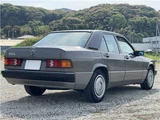 1989 Mercedes-Benz 190 Class 190E Gray Sedan for sale, Japanese used car export - photo 6 of 72 | GULJI TRADERS