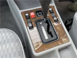 1989 Mercedes-Benz 190 Class 190E Gray Sedan for sale, Japanese used car export - photo 37 of 72 | GULJI TRADERS