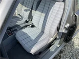 1989 Mercedes-Benz 190 Class 190E Gray Sedan for sale, Japanese used car export - photo 45 of 72 | GULJI TRADERS