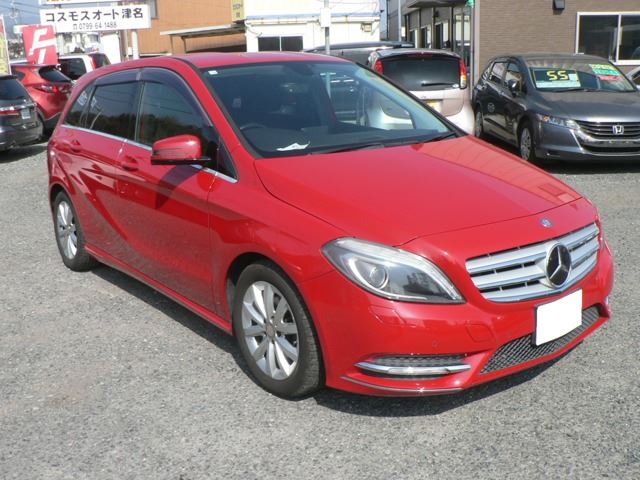 2012 Mercedes-Benz B-Class B180 - photo 1 2012 Mercedes-Benz B-Class B180 Sedan for sale, Japanese used car export | GULJI TRADERS