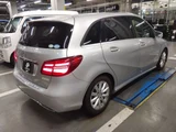 2017 Mercedes-Benz B-Class 1600 B180 7CAT 2WD Sedan for sale, Japanese used car export - photo 2 of 24 | GULJI TRADERS