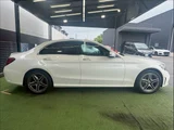 2020 Mercedes-Benz C-Class C 220 d Sport Sedan for sale, Japanese used car export - photo 18 of 20 | GULJI TRADERS