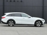 2022 Mercedes-Benz C-Class ALL TERRAIN C220d 4WD Sedan for sale, Japanese used car export - photo 7 of 22 | GULJI TRADERS