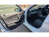 2018 Mercedes-Benz C-Class STATIONWAGON C220 d Diesel Turbo Sedan for sale, Japanese used car export - photo 42 of 74 | GULJI TRADERS