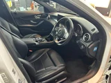 2018 Mercedes-Benz C-Class STATIONWAGON C220d Sedan for sale, Japanese used car export - photo 19 of 23 | GULJI TRADERS