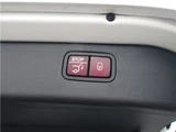 2023 Mercedes-Benz C-Class STATIONWAGON Sedan for sale, Japanese used car export - photo 15 of 39 | GULJI TRADERS