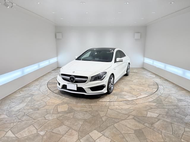 2015 Mercedes-Benz CLA-Class CLA45 - photo 1 2015 Mercedes-Benz CLA-Class CLA45 Sedan for sale, Japanese used car export - photo 1 of 9 | GULJI TRADERS