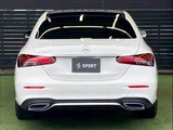 2022 Mercedes-Benz E-Class E 200 Sport Sedan for sale, Japanese used car export - photo 14 of 20 | GULJI TRADERS
