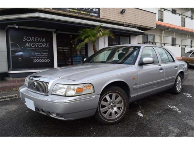 2006 Mercury Grand Marquis LS Silver Sedan for sale, Japanese used car export - photo 1 of 47 | GULJI TRADERS