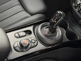 2020 MINI Clubman Sedan for sale, Japanese used car export - photo 18 of 23 | GULJI TRADERS