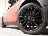2020 MINI Clubman Sedan for sale, Japanese used car export - photo 10 of 18 | GULJI TRADERS