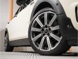 2020 MINI Clubman Sedan for sale, Japanese used car export - photo 10 of 18 | GULJI TRADERS