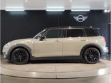 2020 MINI Clubman Base Sedan for sale, Japanese used car export - photo 4 of 9 | GULJI TRADERS