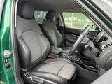 2021 MINI Clubman COOPER D Sedan for sale, Japanese used car export - photo 11 of 20 | GULJI TRADERS