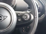 2021 MINI Clubman SD Sedan for sale, Japanese used car export - photo 38 of 47 | GULJI TRADERS
