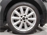 2021 MINI Clubman Sedan for sale, Japanese used car export - photo 11 of 18 | GULJI TRADERS