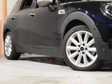 2022 MINI Clubman Sedan for sale, Japanese used car export - photo 18 of 24 | GULJI TRADERS