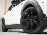 2022 MINI Clubman Sedan for sale, Japanese used car export - photo 10 of 18 | GULJI TRADERS