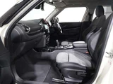 2022 MINI Clubman Sedan for sale, Japanese used car export - photo 12 of 18 | GULJI TRADERS