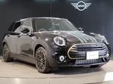 2023 MINI Clubman Sedan for sale, Japanese used car export - photo 6 of 9 | GULJI TRADERS