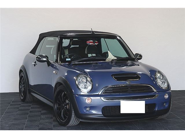 2005 MINI Convertible Sedan for sale, Japanese used car export - photo 1 of 23 | GULJI TRADERS