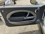 2006 MINI Convertible Sedan for sale, Japanese used car export - photo 26 of 36 | GULJI TRADERS