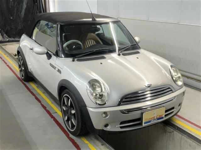 2009 MINI Convertible 2WD Sedan for sale, Japanese used car export - photo 1 of 5 | GULJI TRADERS