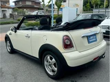 2010 MINI Convertible Sedan for sale, Japanese used car export - photo 8 of 33 | GULJI TRADERS