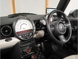 2011 MINI Convertible Sedan for sale, Japanese used car export - photo 15 of 18 | GULJI TRADERS