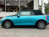 2016 MINI Convertible Sedan for sale, Japanese used car export - photo 18 of 21 | GULJI TRADERS