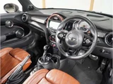 2016 MINI Convertible Sedan for sale, Japanese used car export - photo 13 of 18 | GULJI TRADERS