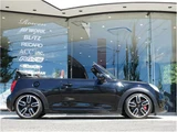 2017 MINI Convertible Sedan for sale, Japanese used car export - photo 25 of 80 | GULJI TRADERS