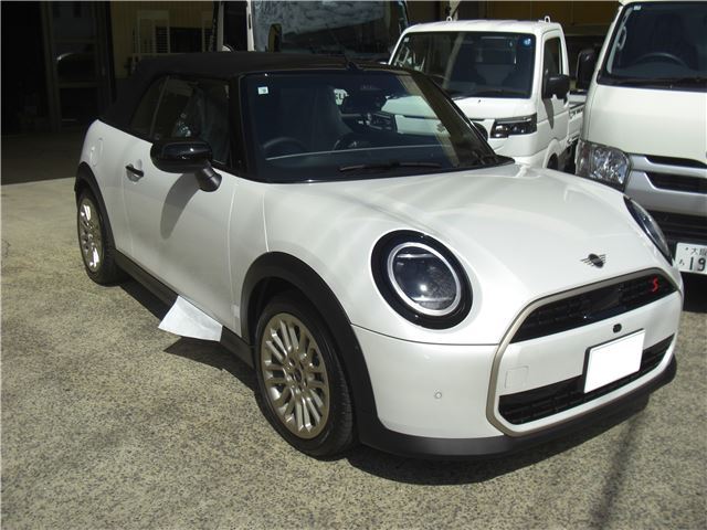 2026 MINI Convertible Sedan for sale, Japanese used car export | GULJI TRADERS