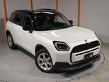 2024 MINI Countryman D DCT Diesel Turbo White SUV for sale, Japanese used car export - photo 18 of 24 | GULJI TRADERS