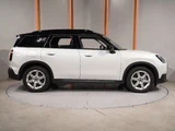 2024 MINI Countryman D DCT Diesel Turbo White SUV for sale, Japanese used car export - photo 21 of 24 | GULJI TRADERS