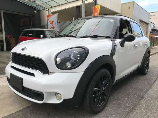 2011 MINI Crossover SUV for sale, Japanese used car export - photo 1 of 39 | GULJI TRADERS