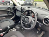 2011 MINI Crossover SUV for sale, Japanese used car export - photo 18 of 44 | GULJI TRADERS